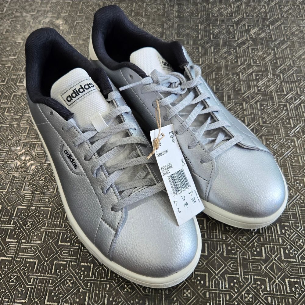 🐢 Adidas Urban Court Tennis Silver Sneakers Women Size 9 NEW - Picture 4 of 14